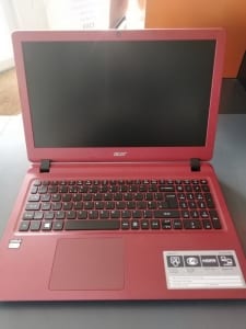 Acer ES1-523 Laptop